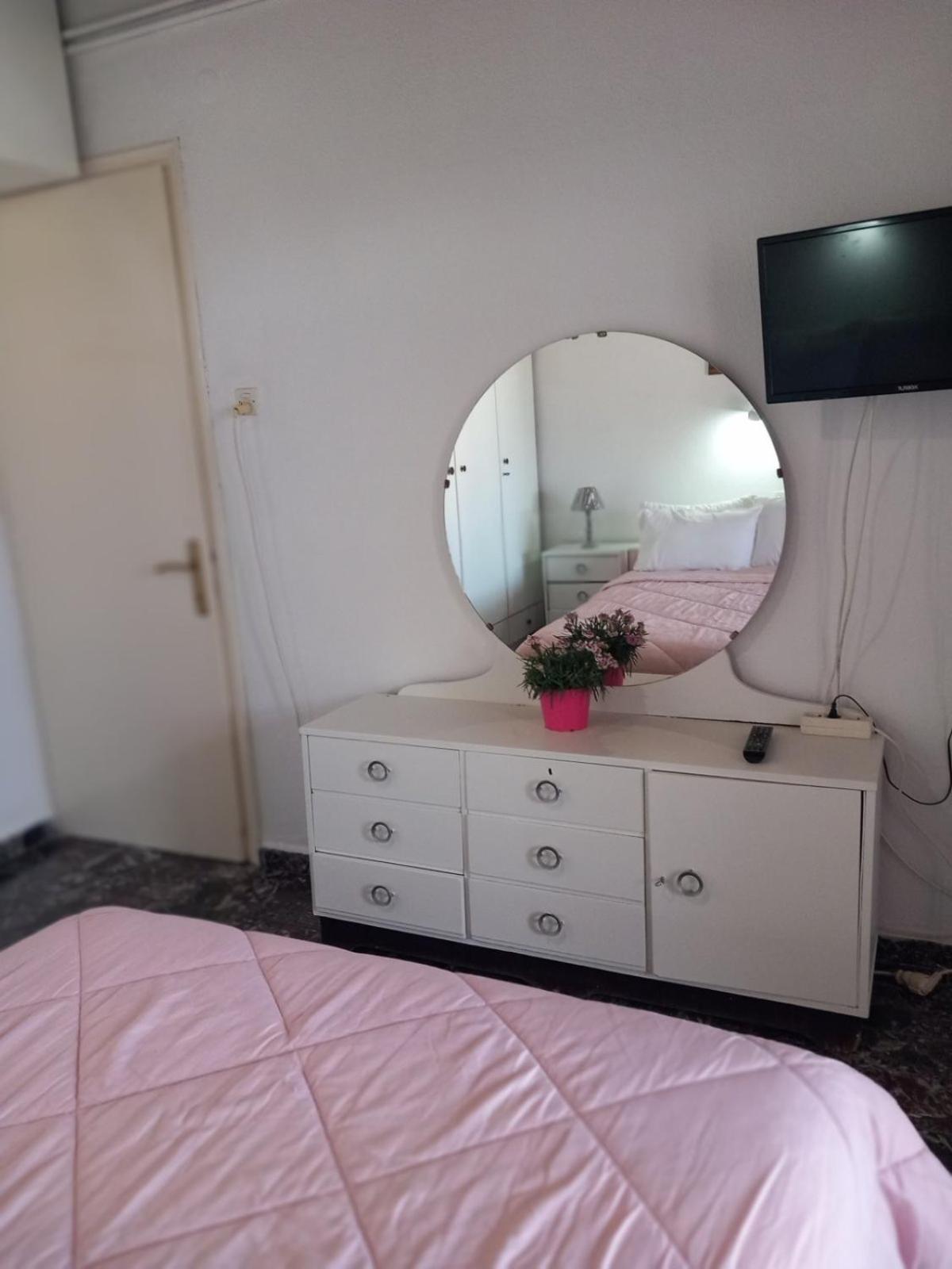 Katerinas Apartmens Скиатос Экстерьер фото