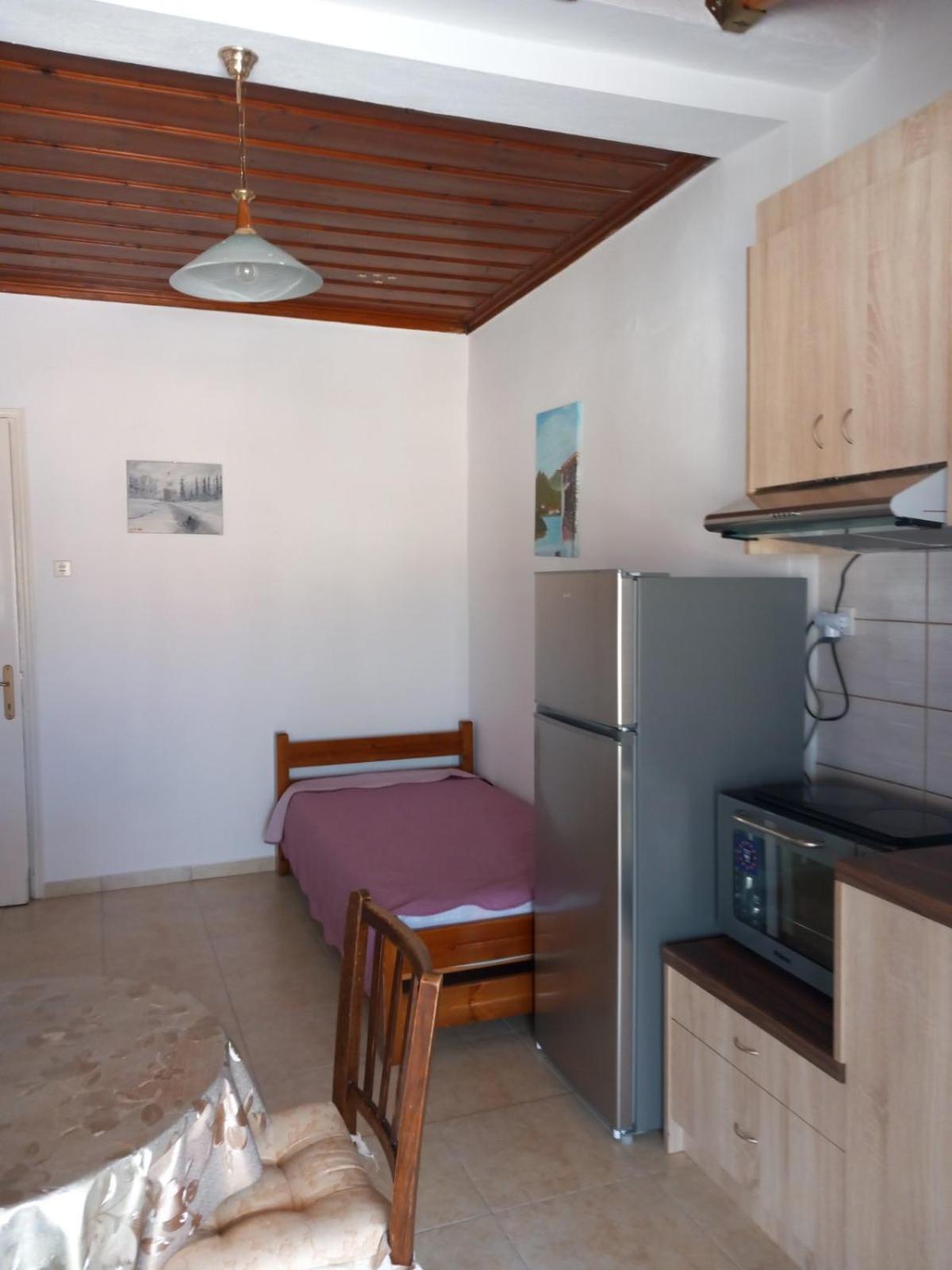 Katerinas Apartmens Скиатос Экстерьер фото