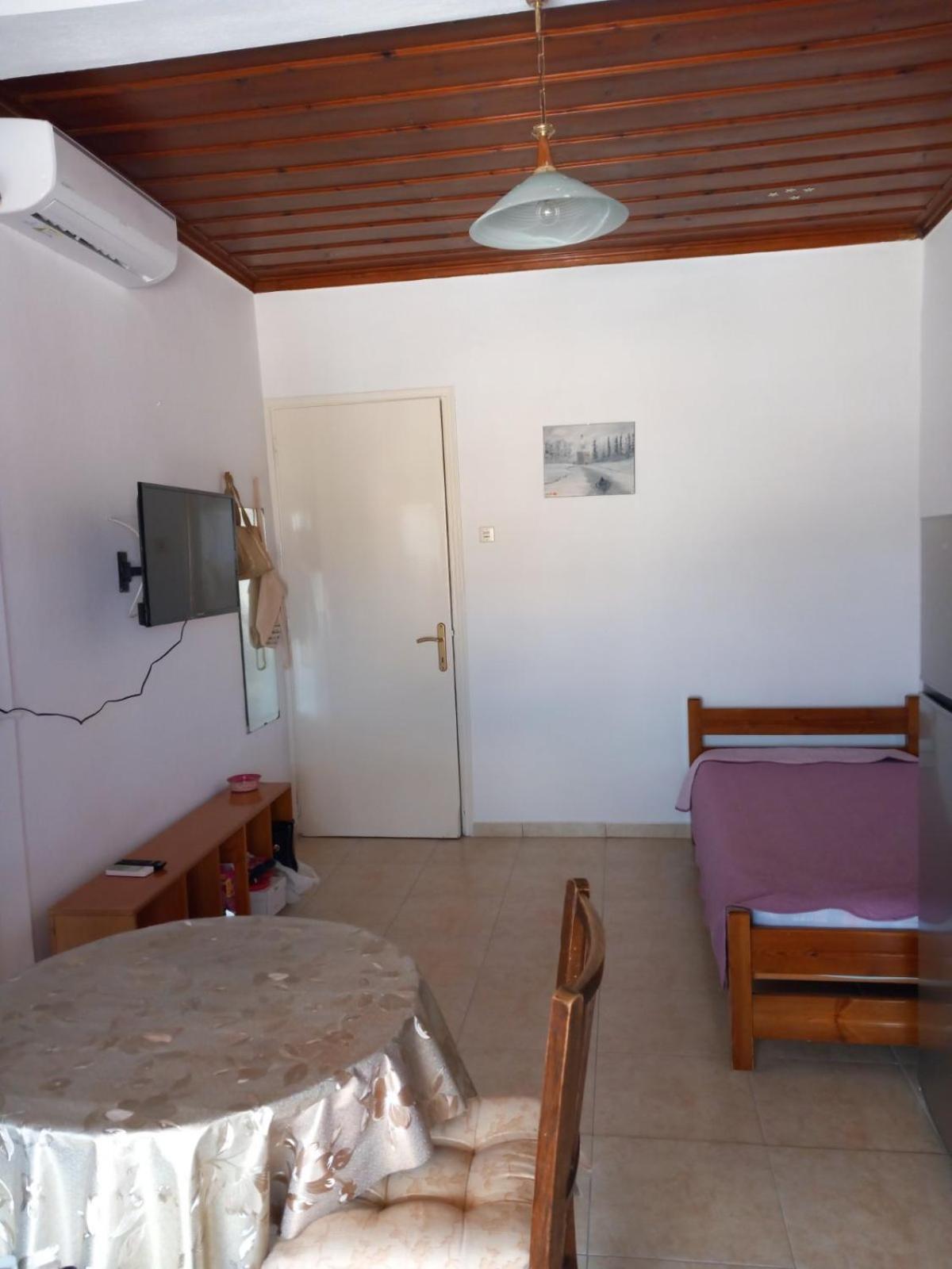 Katerinas Apartmens Скиатос Экстерьер фото