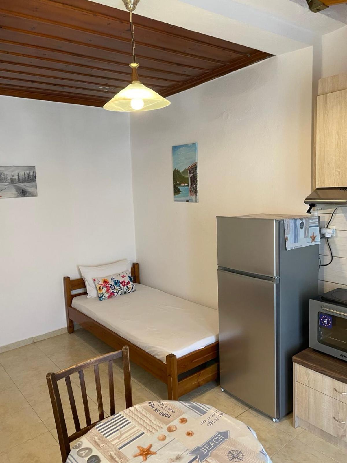 Katerinas Apartmens Скиатос Экстерьер фото