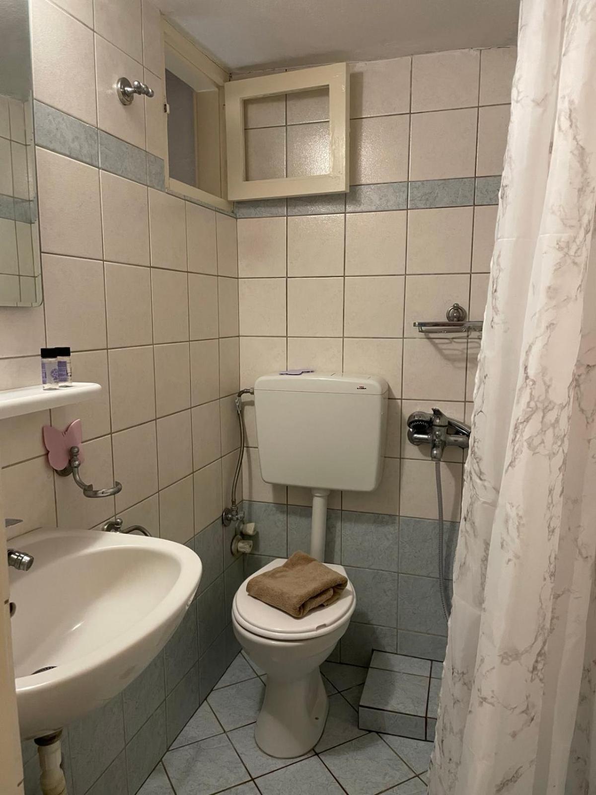 Katerinas Apartmens Скиатос Экстерьер фото